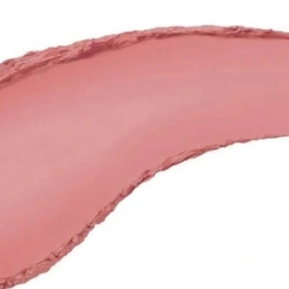 Dolce & Gabbana's RARE DISCONTINUED Cream Lipstick in Charm